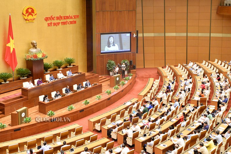 Công bố 8 nghị quyết được Quốc hội thông qua 